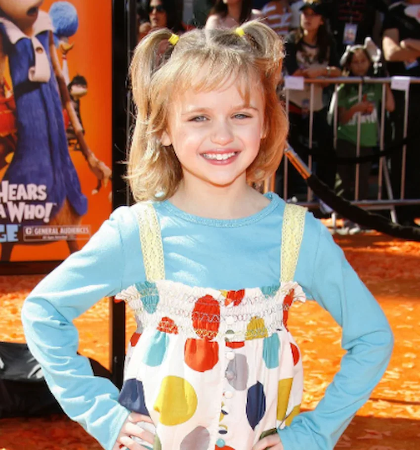 dientes de joey king 2008