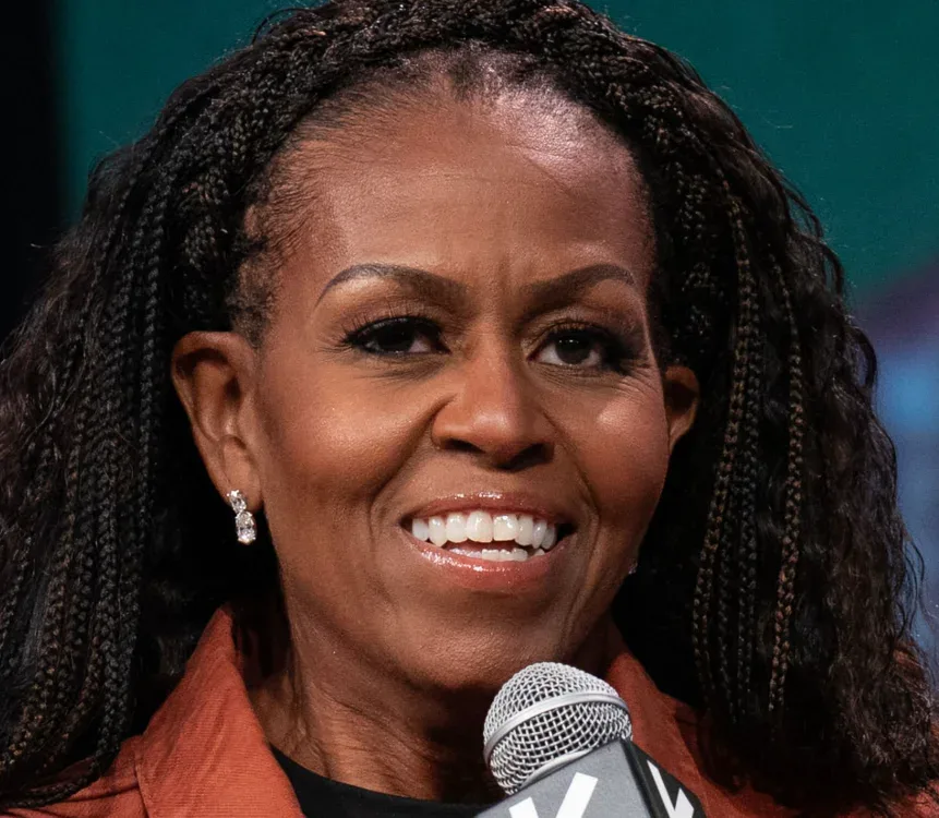 michelle obama teeth in 2025