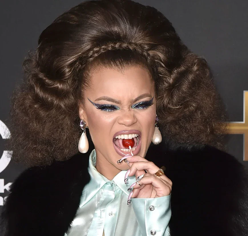 andra day smile in 2017