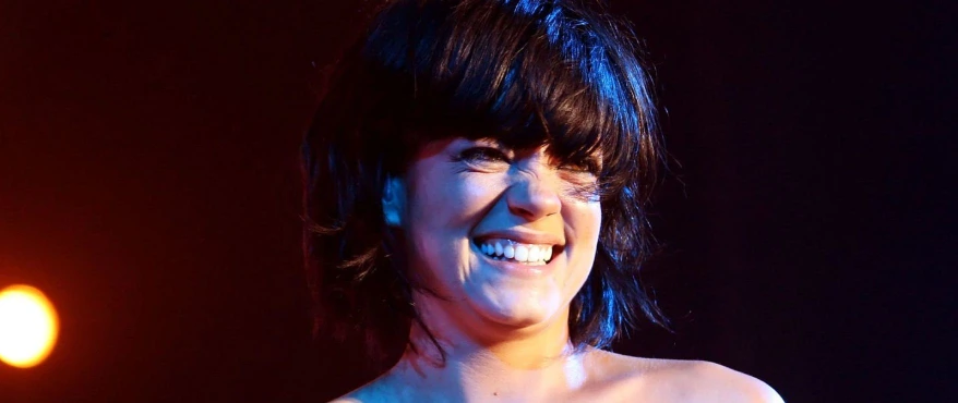 denti-di-lily-allen-in-2010