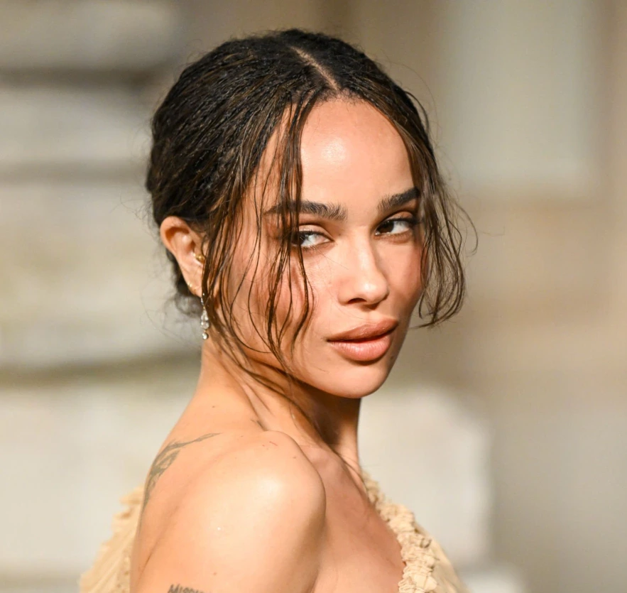 zoe kravitz teeth transformations