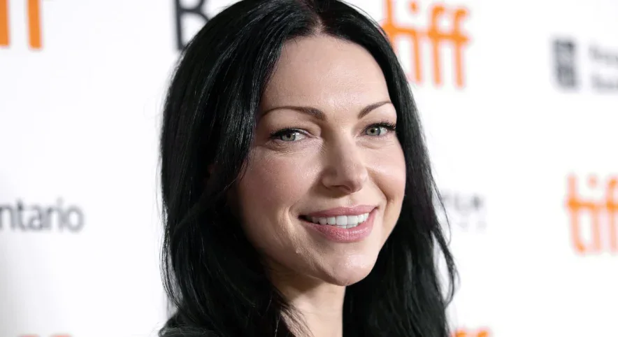 laura-prepon-teeth-in-2020
