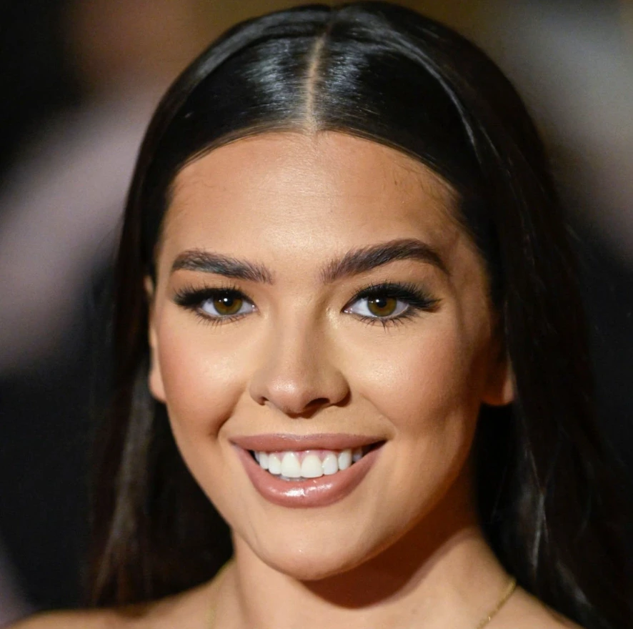 denti di gemma owen nel 2021