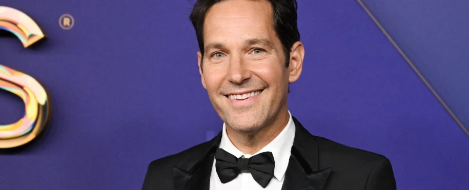 paul-rudd-hollywood-smile