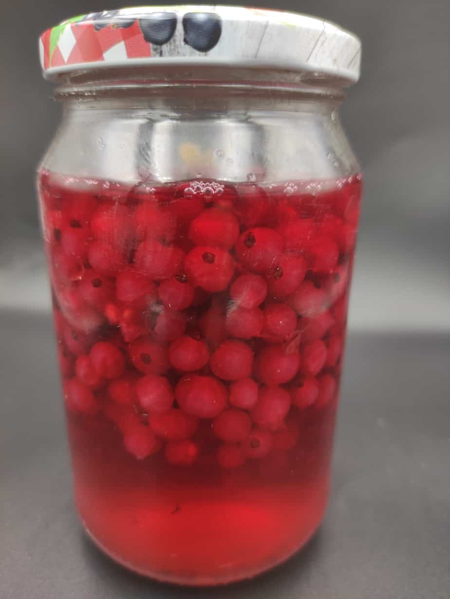 Cherry kompot.