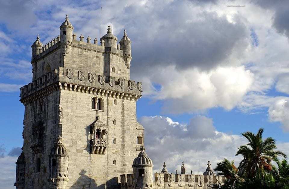 發現葡萄牙里斯本貝倫塔的奧秘 - 城堡前的大鐘樓 - 貝倫塔