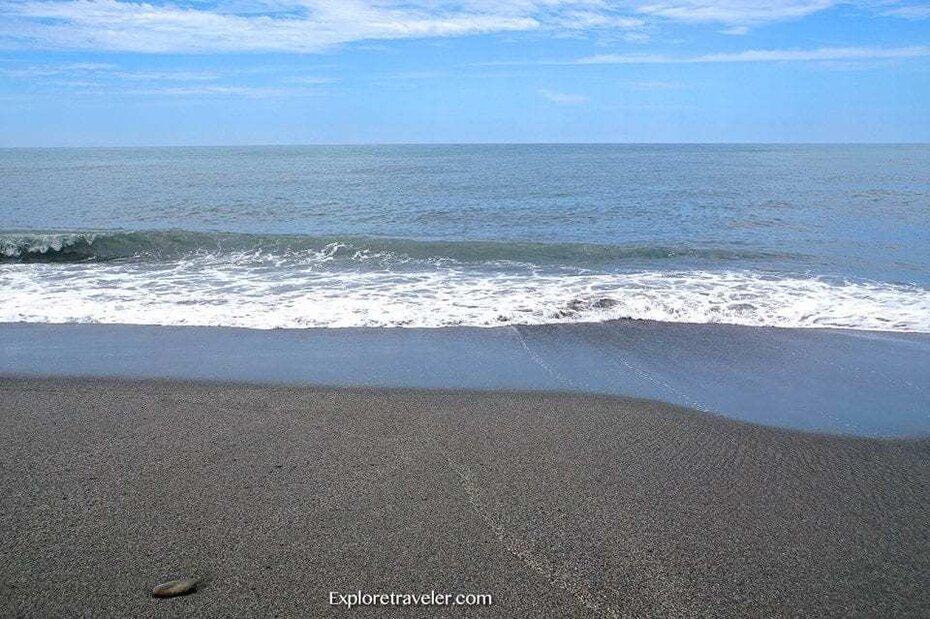 Pristine Beaches in Taitung Taiwan