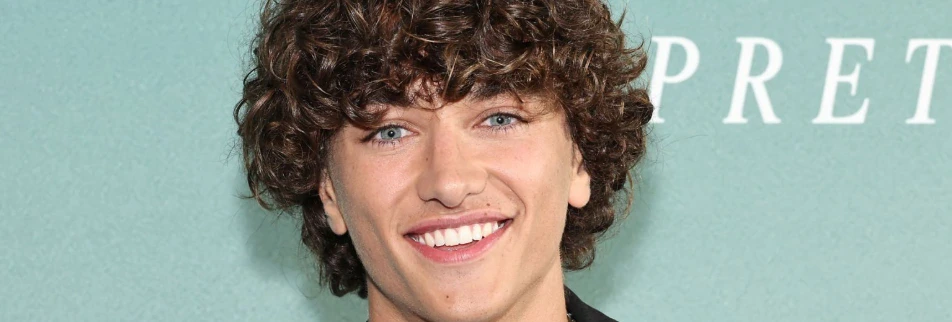gavin-casalegno-teeth-in-2023
