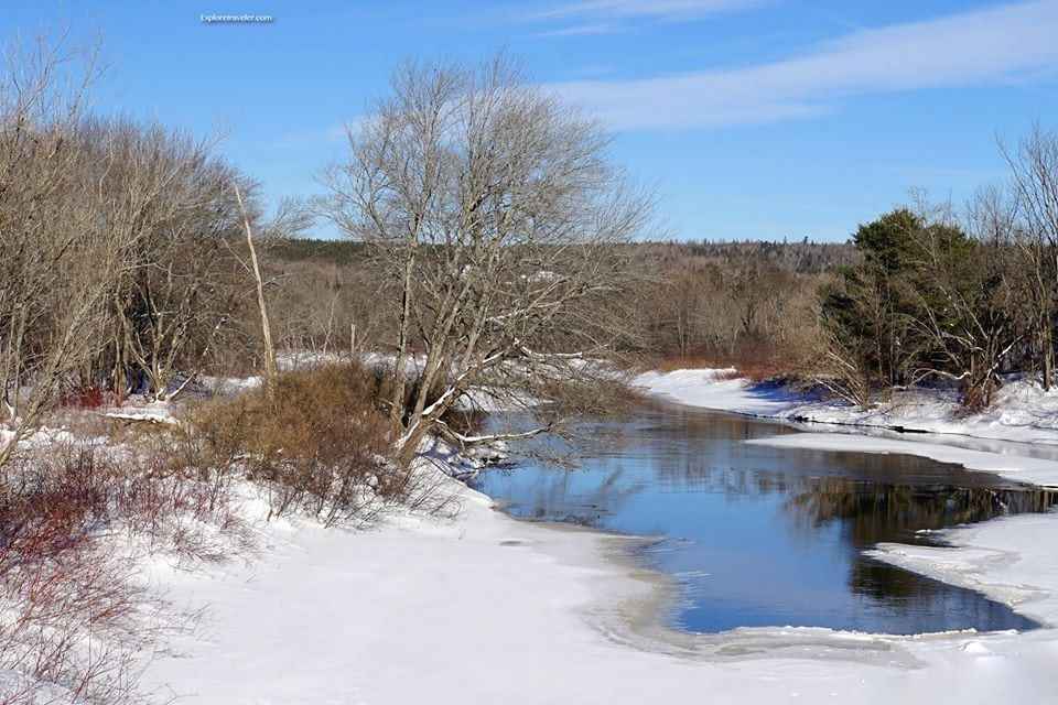 Un paraíso invernal en el norte de Maine EE. UU.2