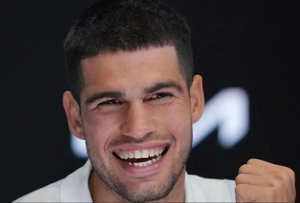 carlos-alcaraz-teeth-in-2025