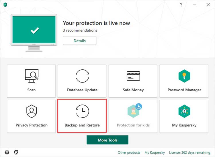 در منوی اصلی برنامه روی Backup and Restore کلیک کنید.