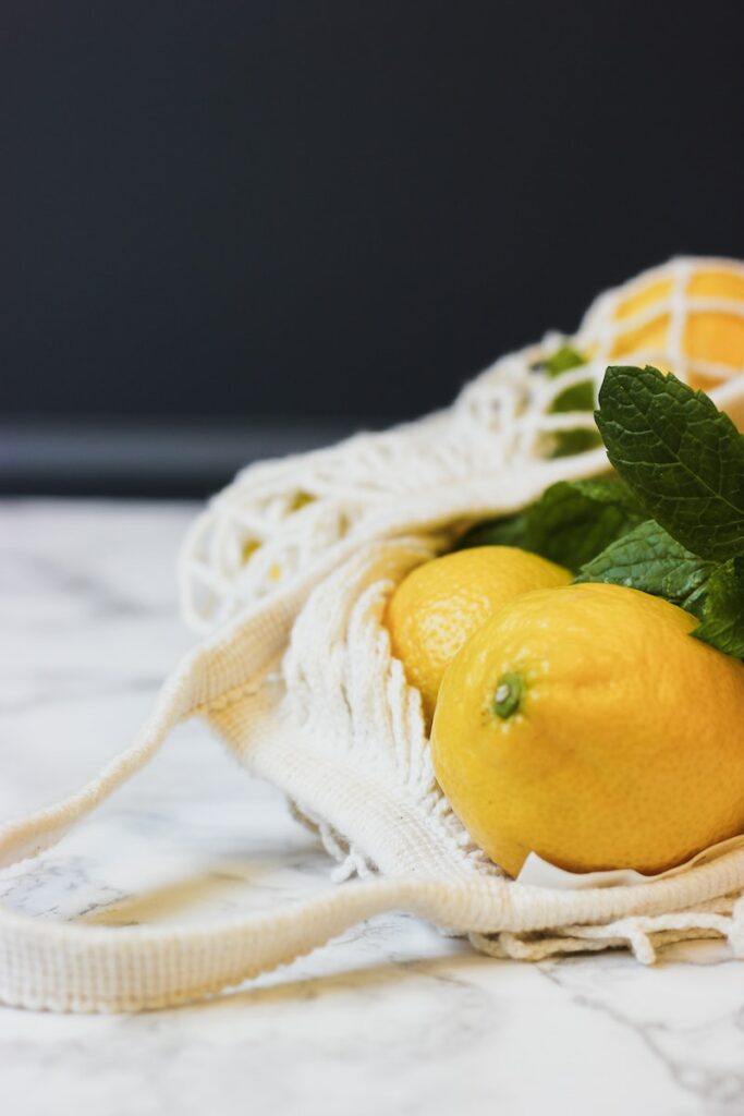 lemons in a reusable bag | GREEN HOME lemons in a reusable bag