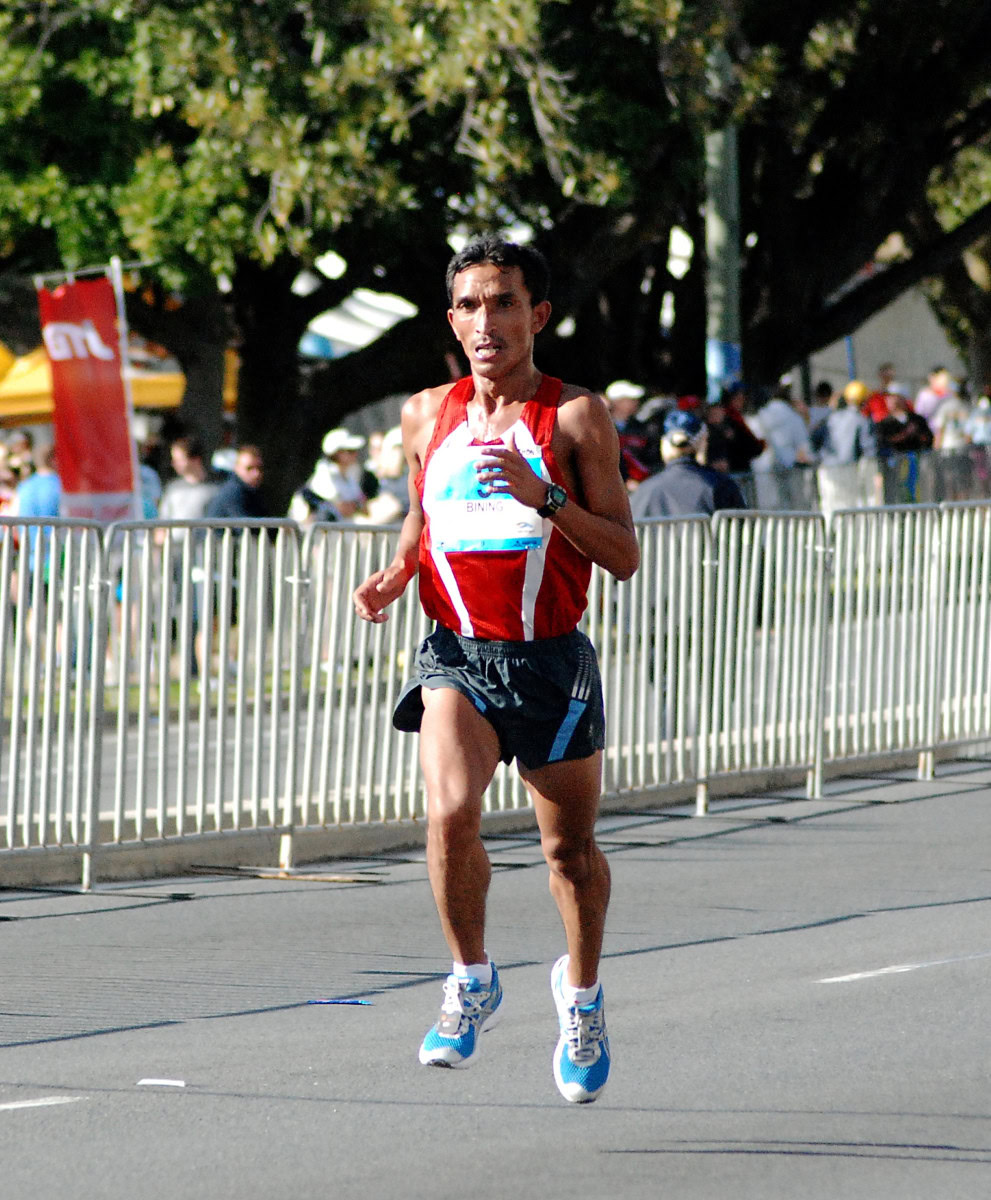 Gold-Coast-Marathon-2009_0076_1828x2213_6197889