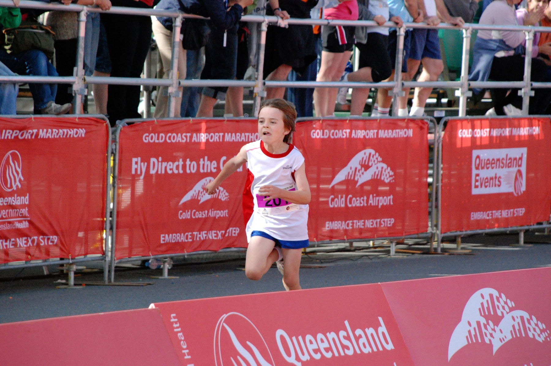 Gold-Coast-Marathon-2009_0206_3514x2334_6197929