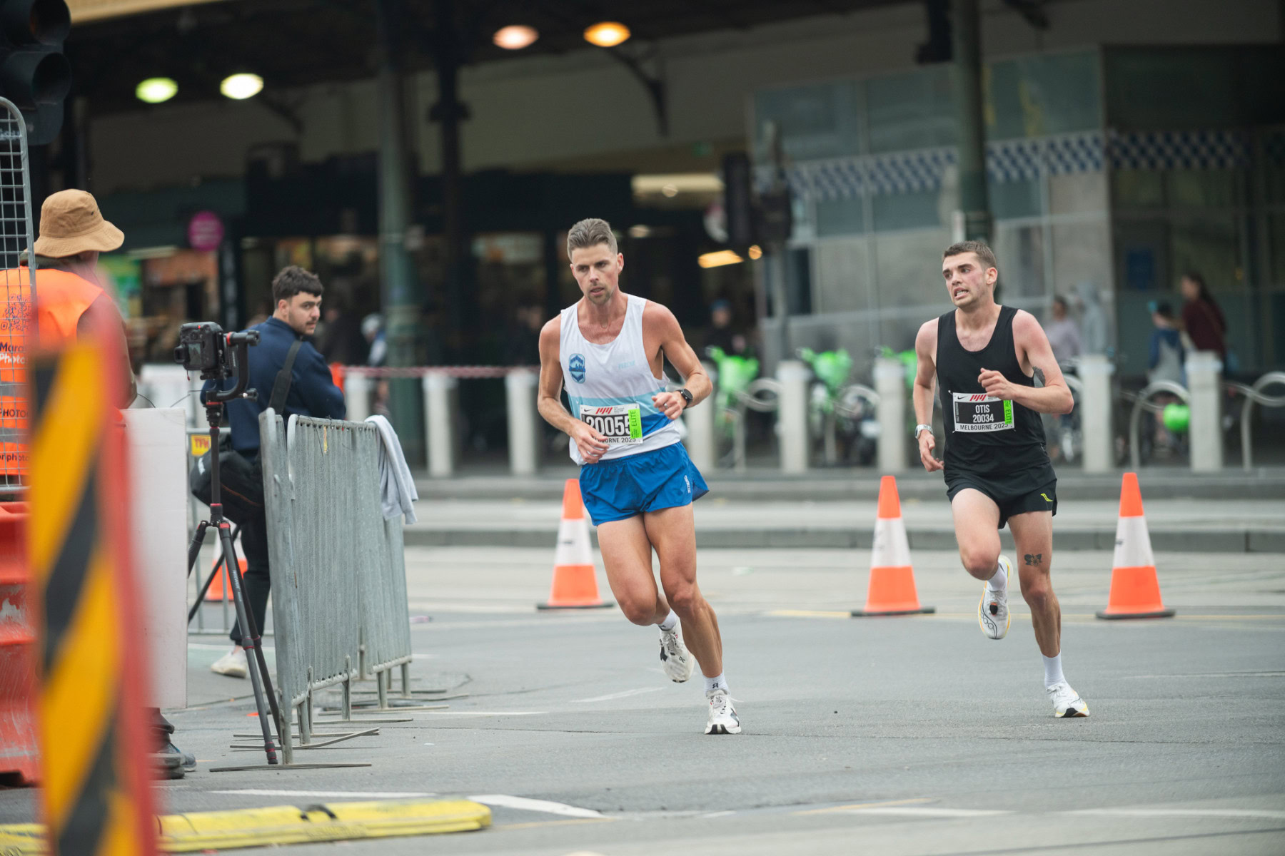 Melbourne-Marathon-b-1943