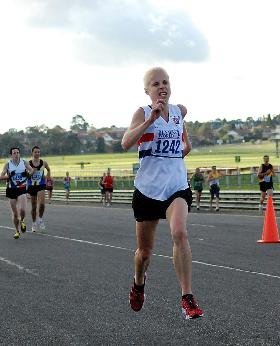 Sandown-Classic-2009_0585_1744x2152_6197804