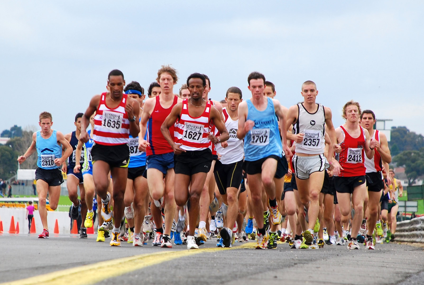 Sandown-Classic-2010_0090_2480x1664_6199093