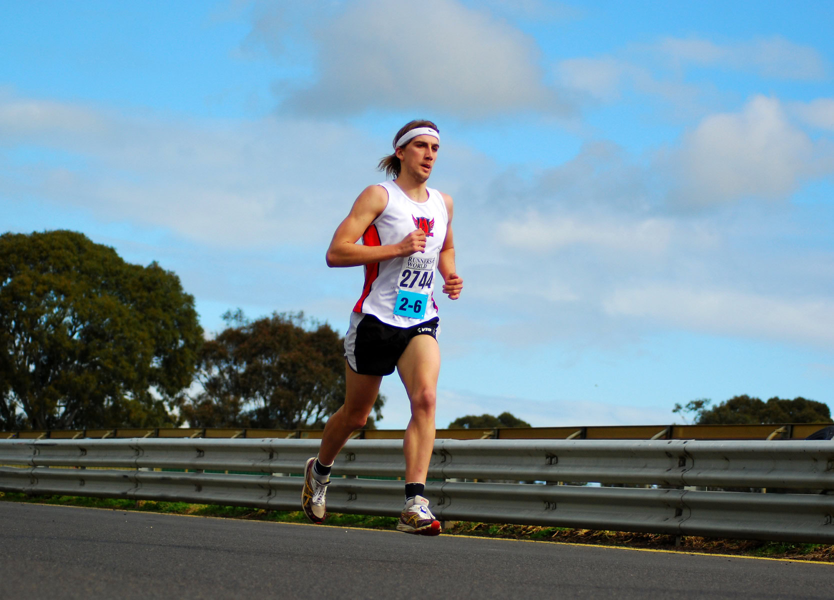 Sandown-Relays-2010_0308_3459x2488_6199999