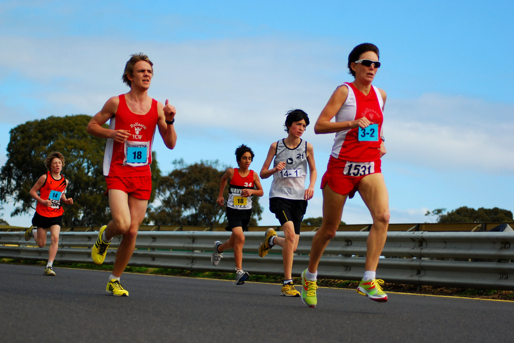 Sandown-Relays-2010_0373_3795x2537_6199980