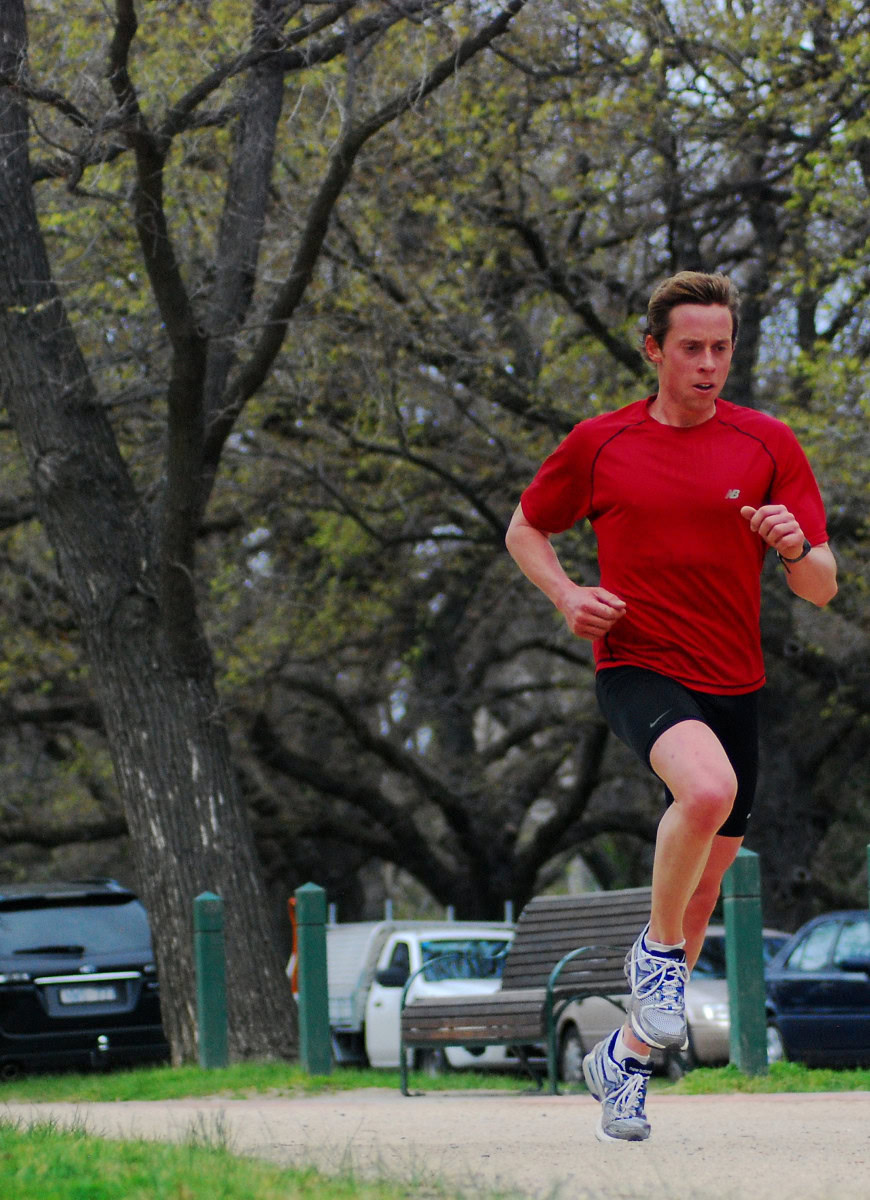 Tan-Relays-2010_0734_1639x2262_6200185