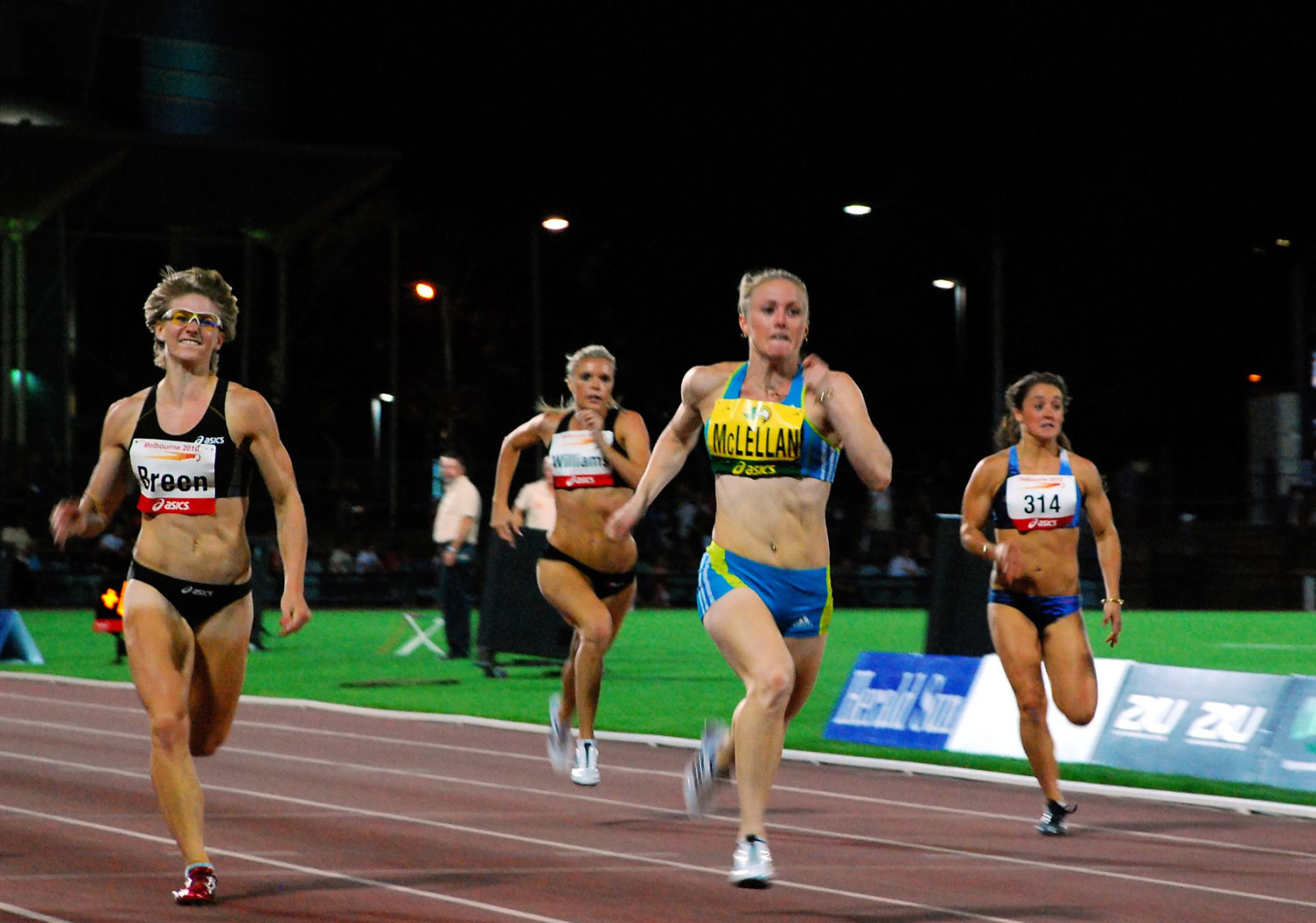 World-Athletics-Tour-Melbourne-2010_0414_2711x1903_4739985