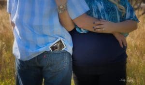 When Should I Take Maternity Photos?