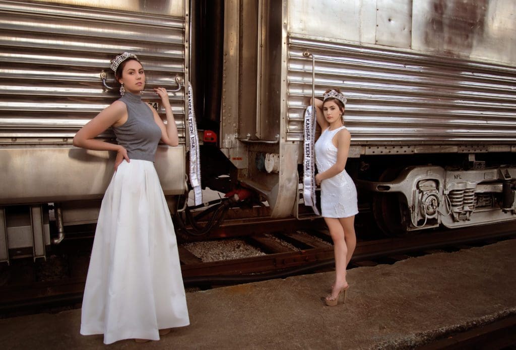 A Glimpse Into The Past at Kelly Tareski Photography - 2019