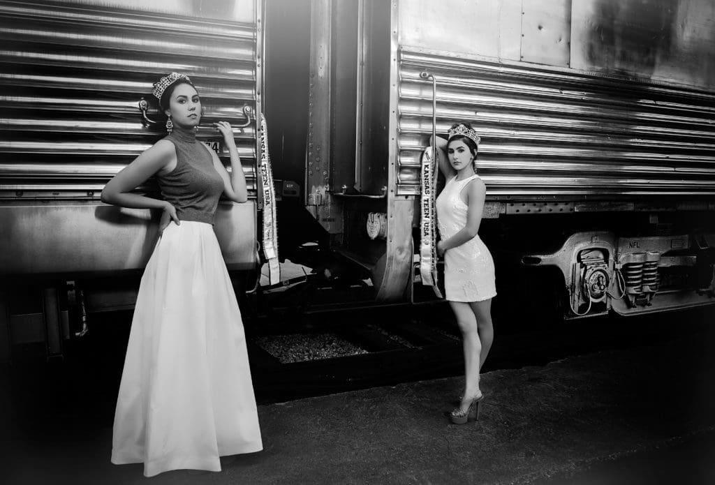 A Glimpse Into The Past at Kelly Tareski Photography - 2019