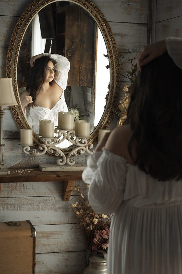 Body Image and Self-Care Through Boudoir Photography Sessions