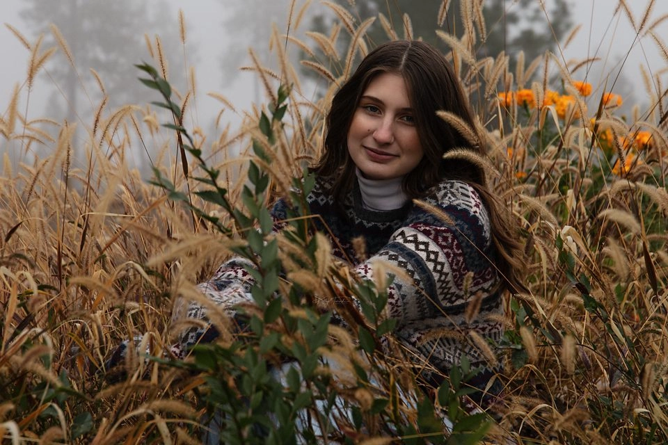 Senior Portraits Spokane WA - Senior Photos Spokane - Senior Pictures Spokane - Senior Pix Spokane - Graduation Photos Spokane