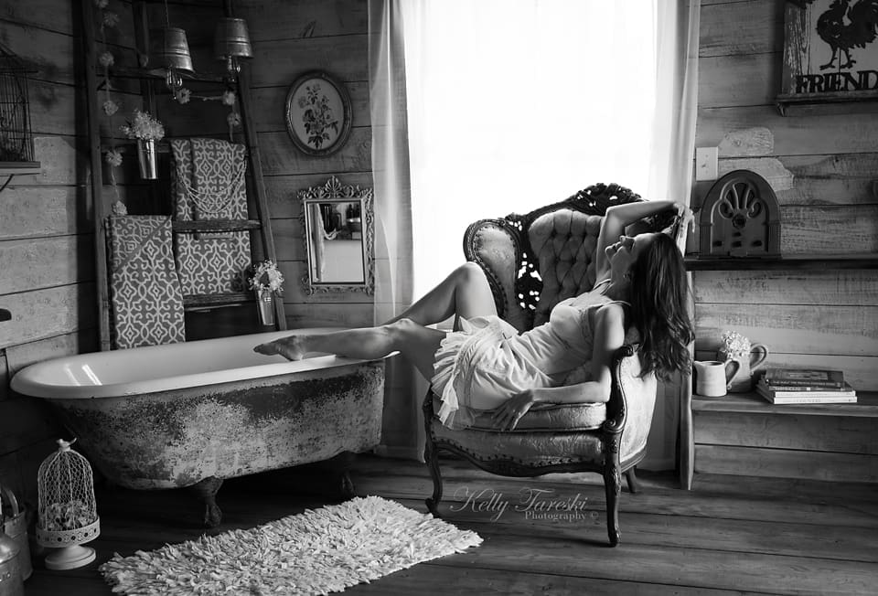 Dramatic Boudoir Photography in Spokane Washington