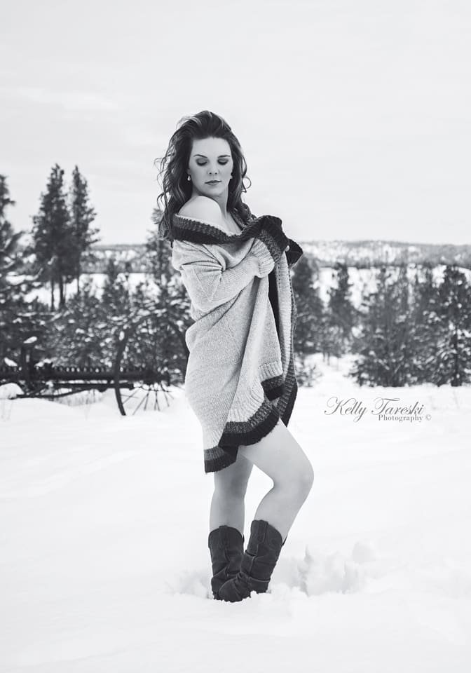 Black and White Boudoir Photography in Spokane Washington