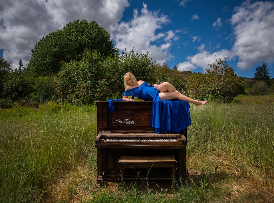 Playful Boudoir Photography in Spokane Washington