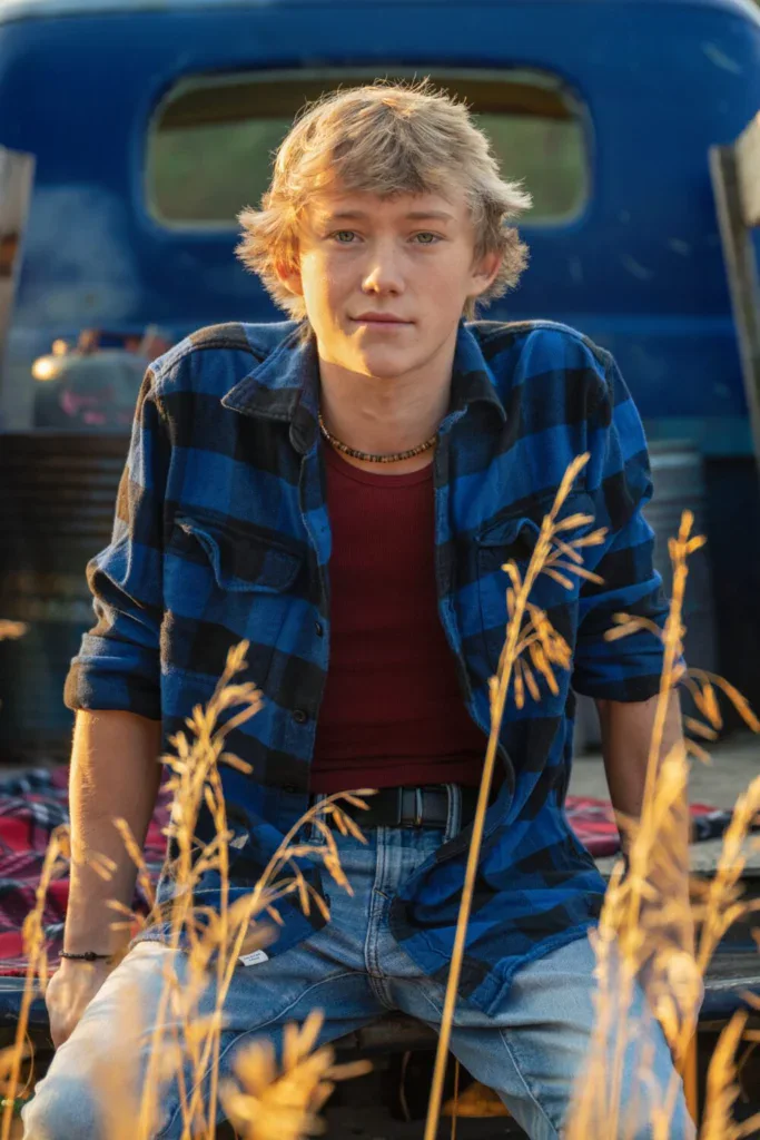 10 Senior Portrait and Photography Styles