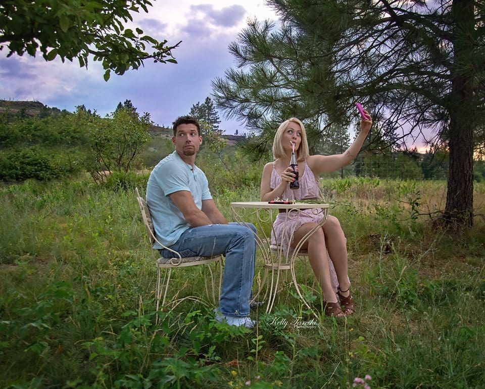 Fun and Natural Photo Ideas for Couples Who Hate Posing