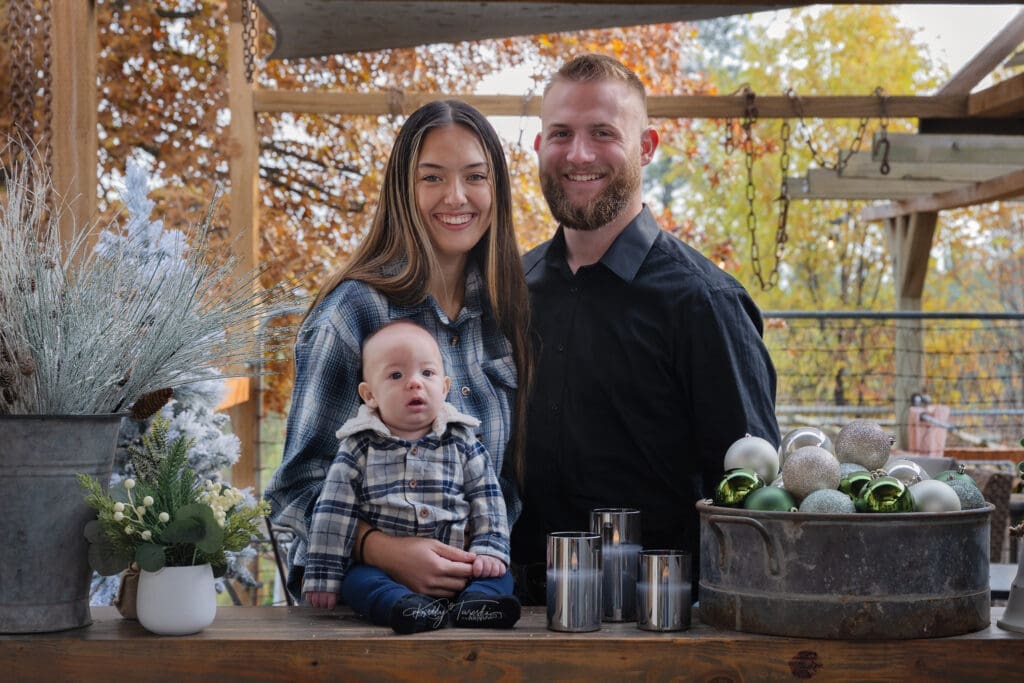 Fun Family Christmas Photo Ideas That Everyone Will Love