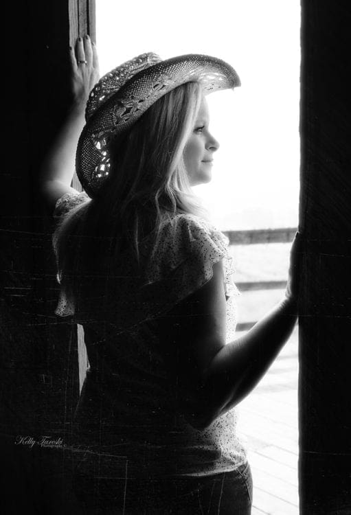 Classic Portrait Ideas Spokane: Craft Timeless Portraits With Ease