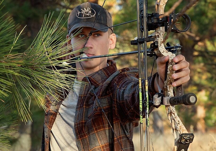 Senior Photo Session with Gage from Lakeside