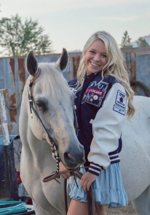 Senior Pictures for Mt Spokane High School