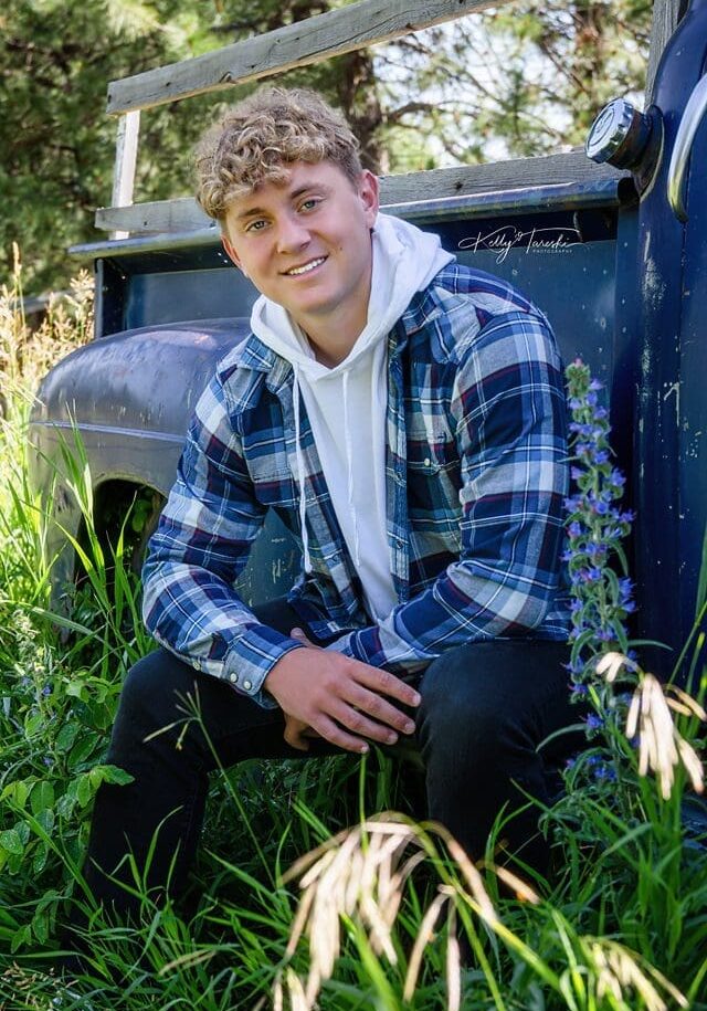 When Should Senior Photos Be Taken?