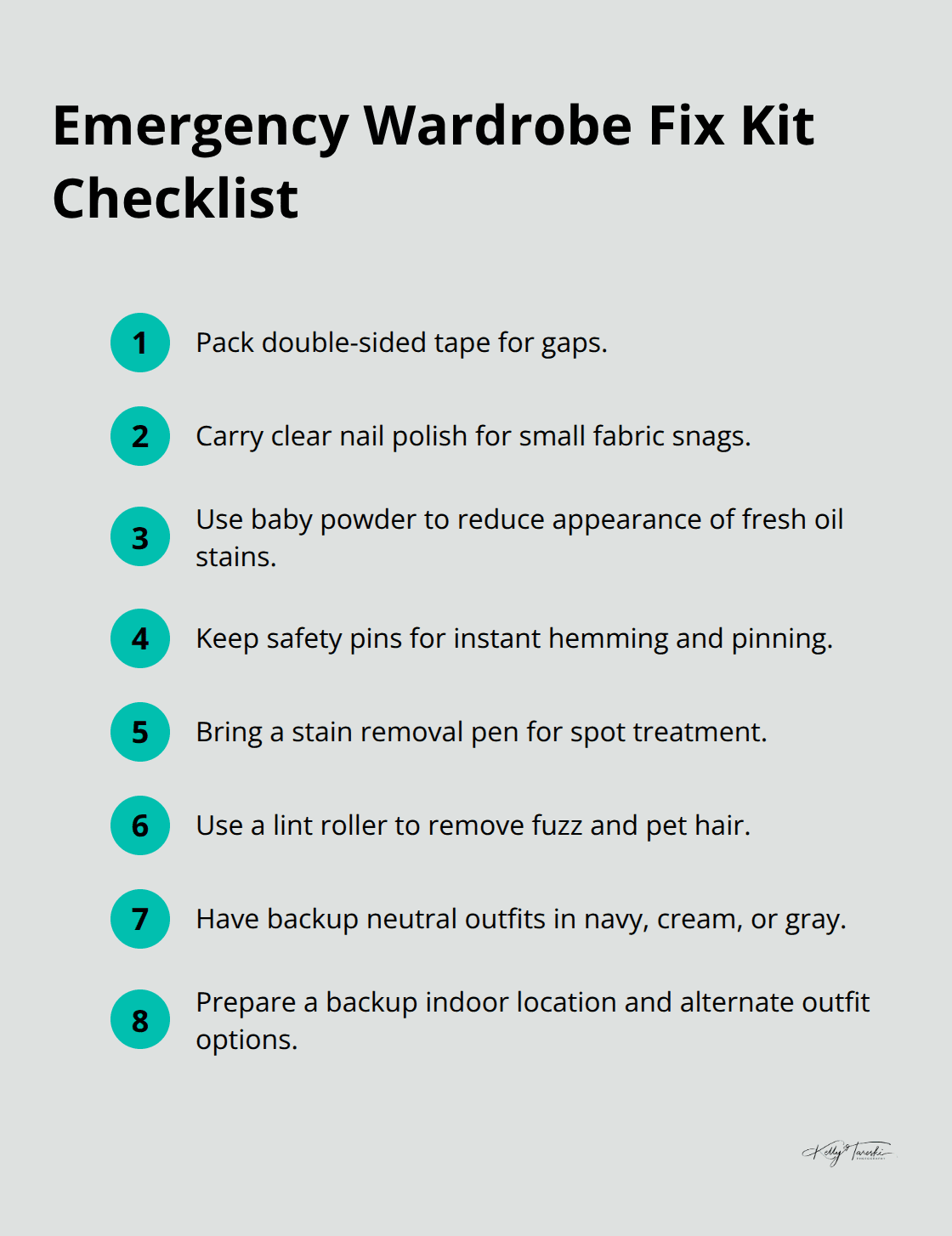 Quick fixes to handle wardrobe disasters during family photo sessions - awkward family christmas photos