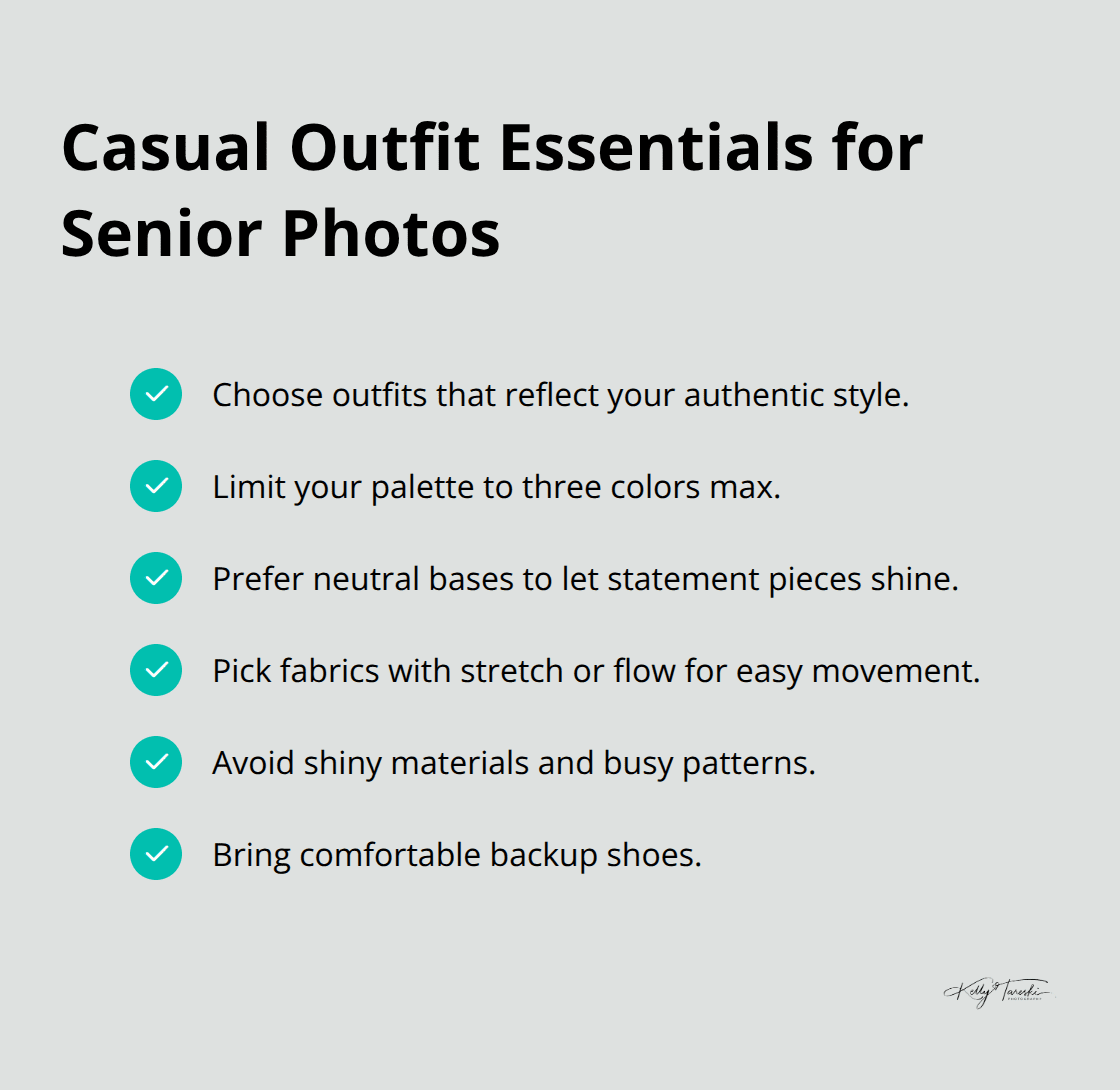 Checklist of outfit tips for casual senior portraits - casual senior photos