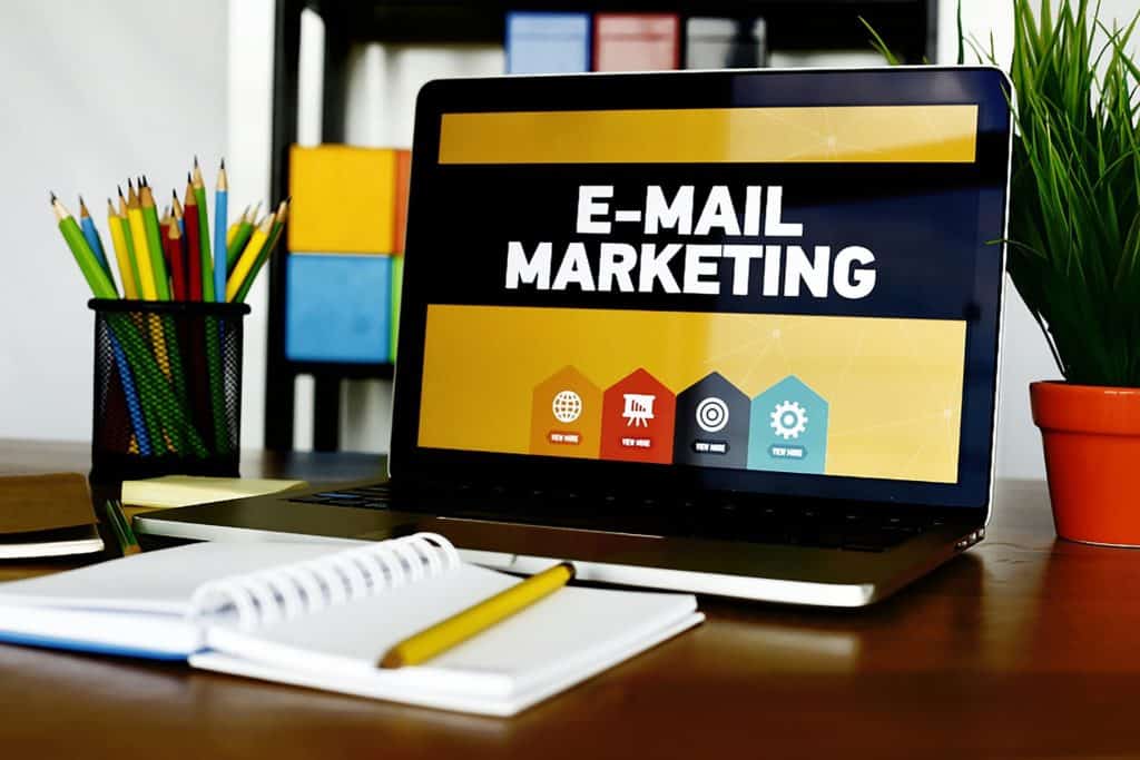 Email marketing: some tools 1 What is email marketing?
