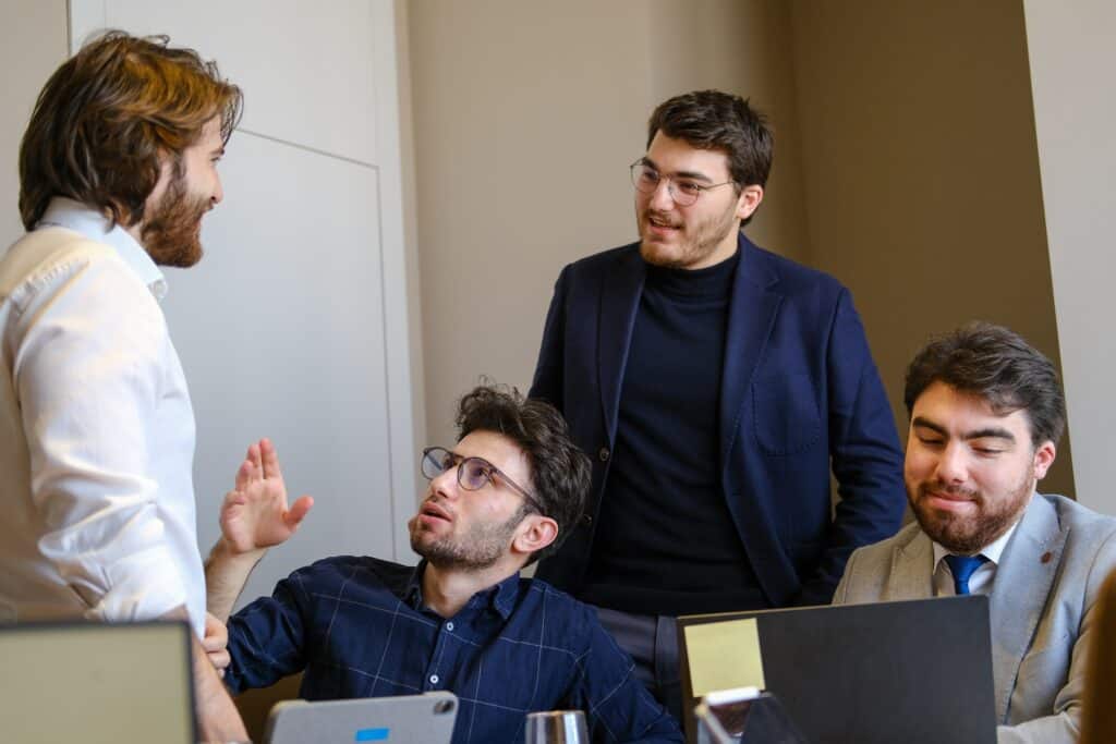 Aspects Entrepreneurs Should Keep in Mind When Choosing a Startup Name - Factors Entrepreneurs Should Keep in Mind When Choosing a Startup Name 1