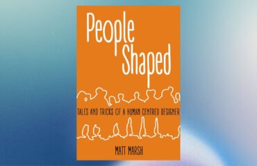 Blu Gradienti Basilare Presentazione Semplice a book cover with white text