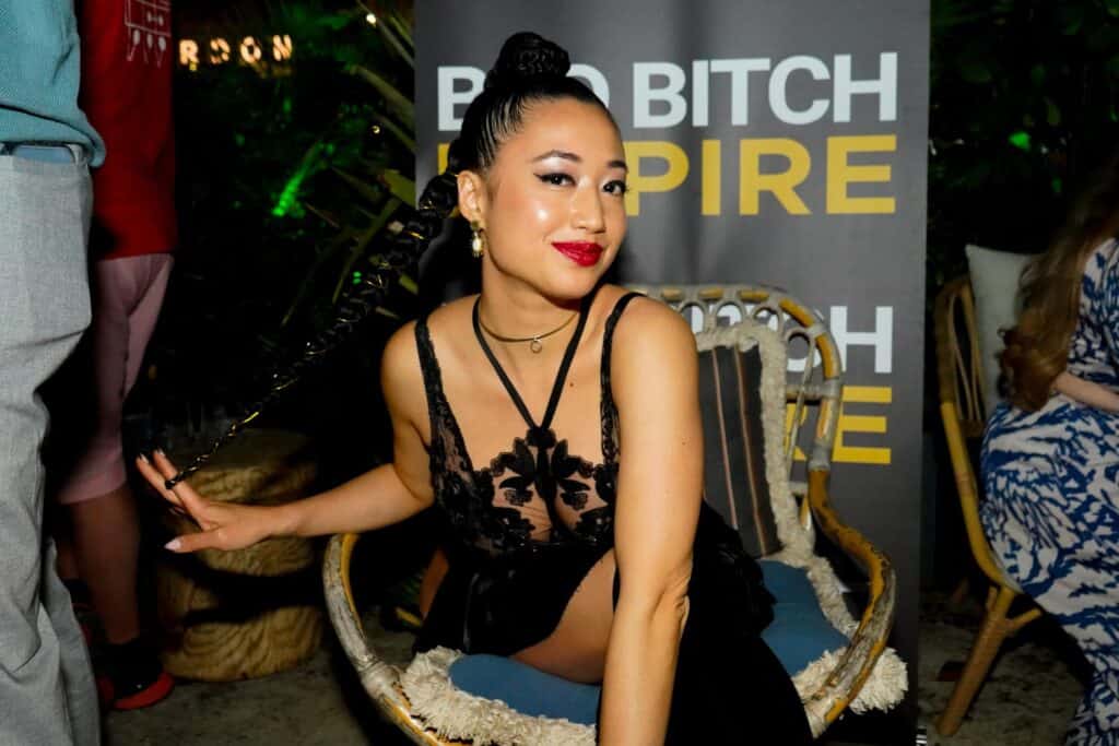 From the Mat to the Market: How Lisa Wang Turned Athletic Excellence into Entrepreneurial Success 1 From the Mat to the Market: How Lisa Wang Turned Athletic Excellence into Entrepreneurial Success - From the Mat to the Market How Lisa Wang Turned Athletic Excellence into Entrepreneurial Success