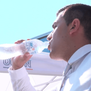 Видеозаснемане на промо събитие на газирана вода devin air 5