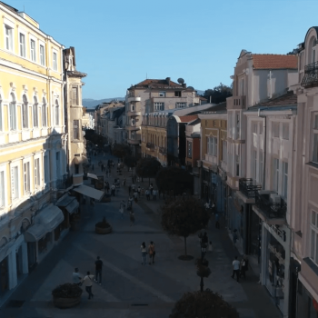 Продукция на корпоративно видео за liebherr българия 8