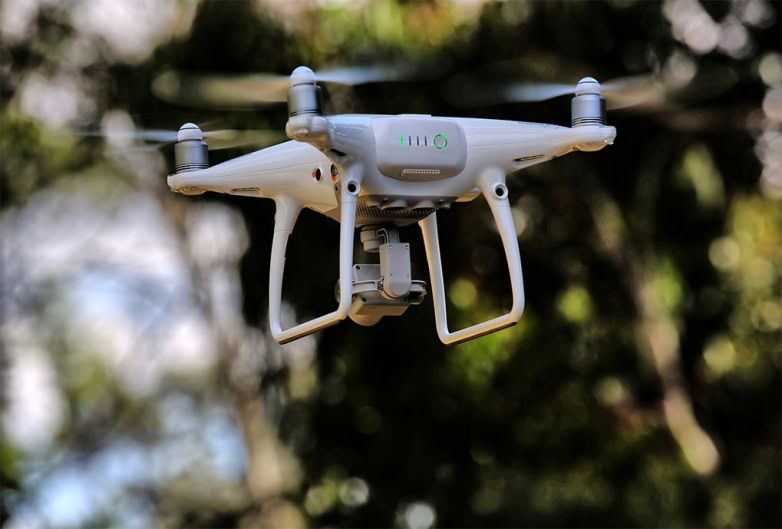 Дрон phantom 4 pro ревю