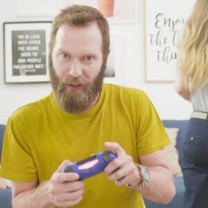 Изработка на телевизионна реклама за mobisector. Com - онлайн магазин за техника 3